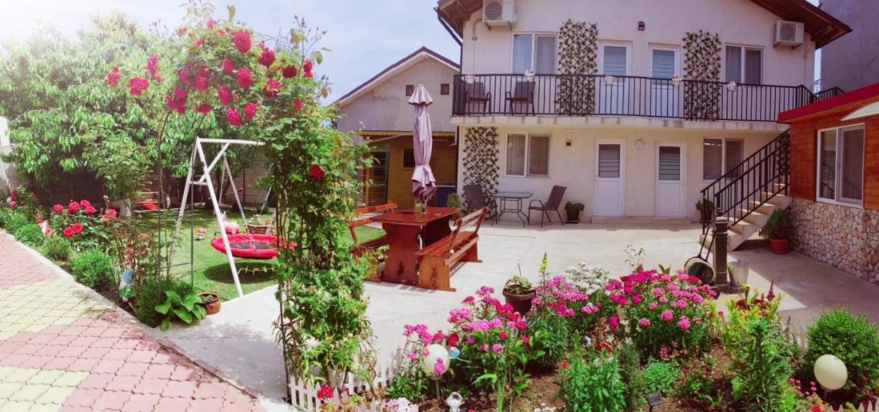 Casa Georgeta 2 Mai-punct Gastronomic Local-arome Dobrogene Privatunterkunft Două Mai