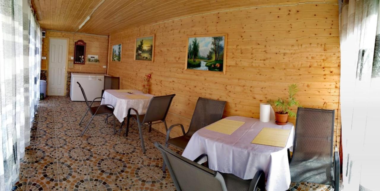 Casa Georgeta 2 Mai-punct Gastronomic Local-arome Dobrogene Privatunterkunft Două Mai