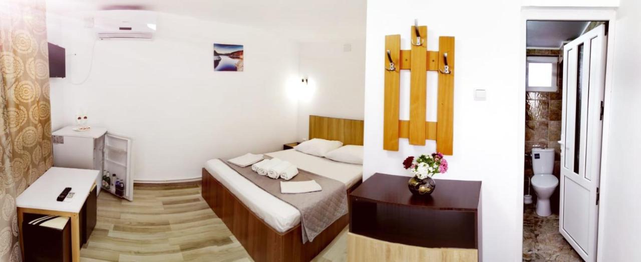 Casa Georgeta 2 Mai-punct Gastronomic Local-arome Dobrogene Privatunterkunft *